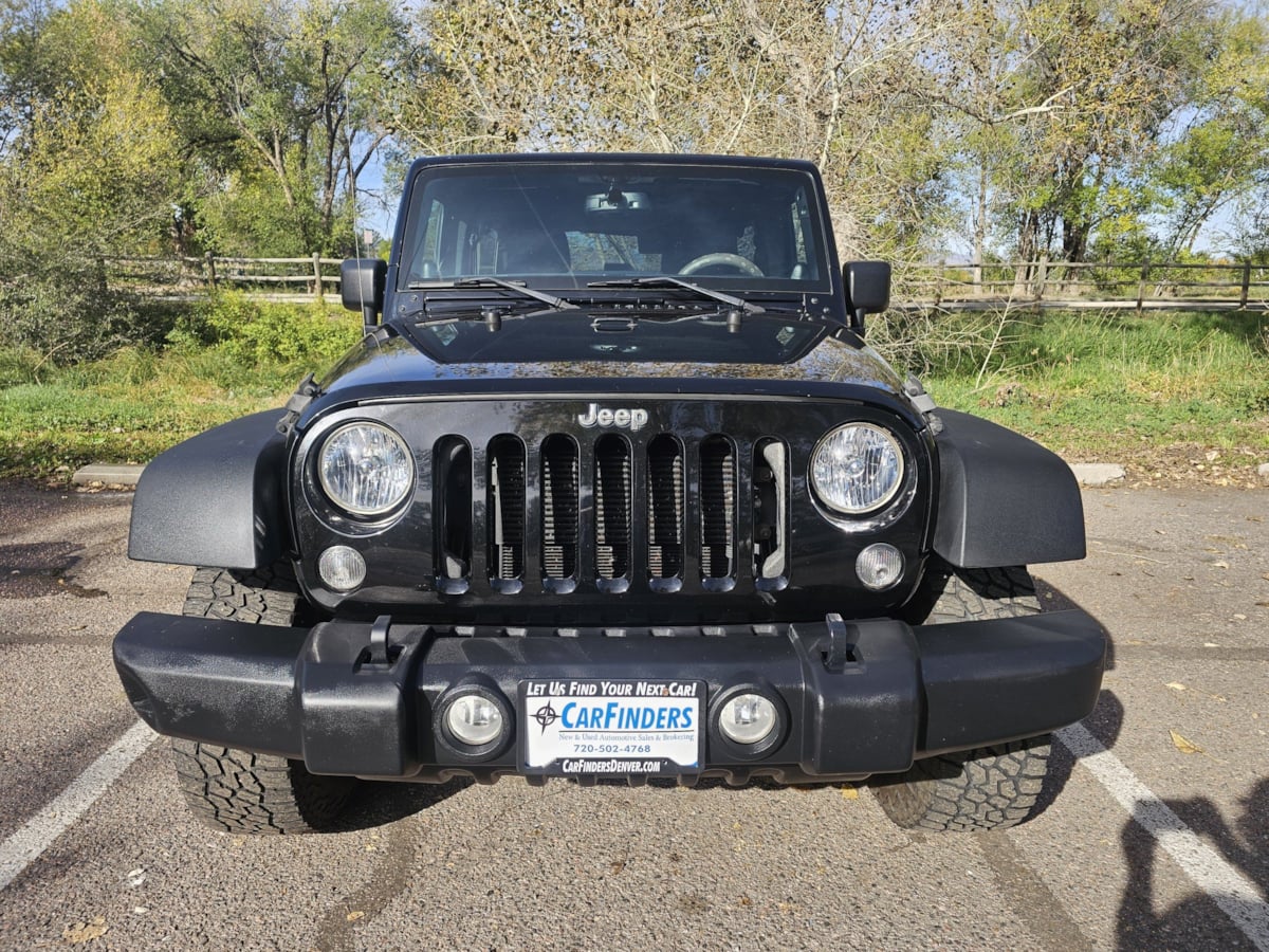 Jeep Wrangler photo 8