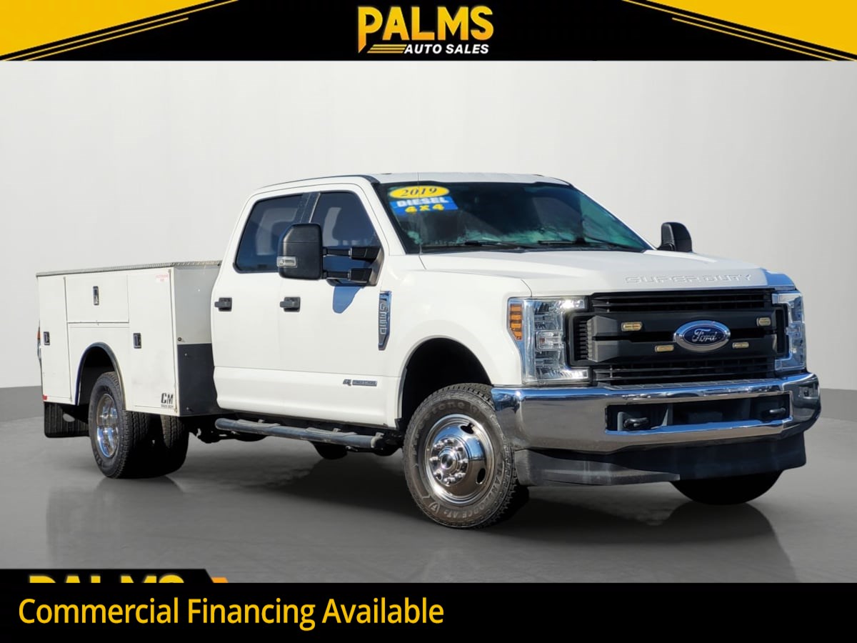 2019 Ford Super Duty F-350 DRW XLT 4WD Crew Cab 6.7 Diesel Truck