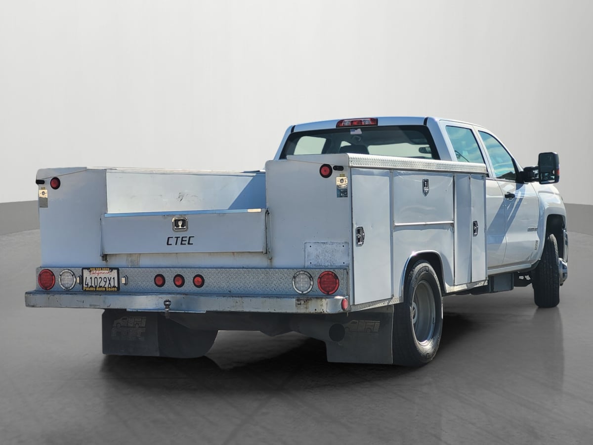 2015 Chevrolet Silverado 3500HD Work Truck photo 4