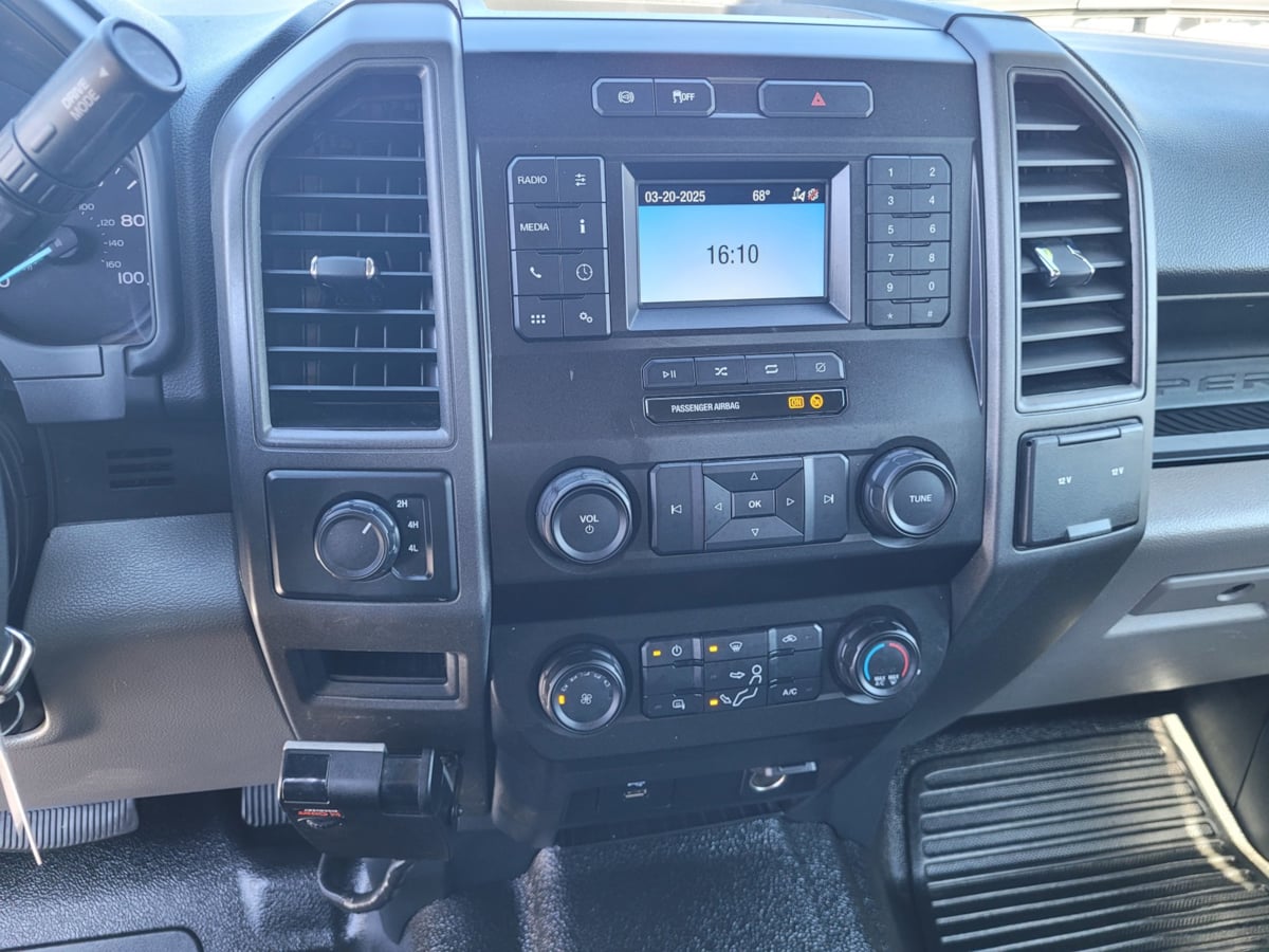 2022 Ford F-350 XL photo 17