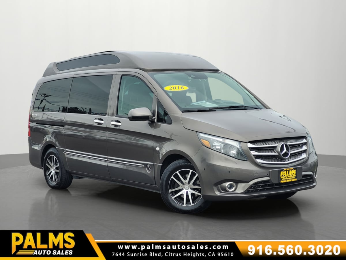 Sold 2016 Mercedes-Benz Metris Passenger Van RWD 126