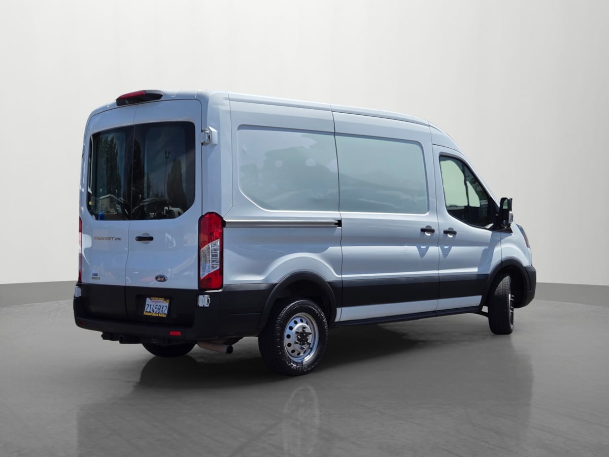 2020 Ford Transit Cargo Van photo 4
