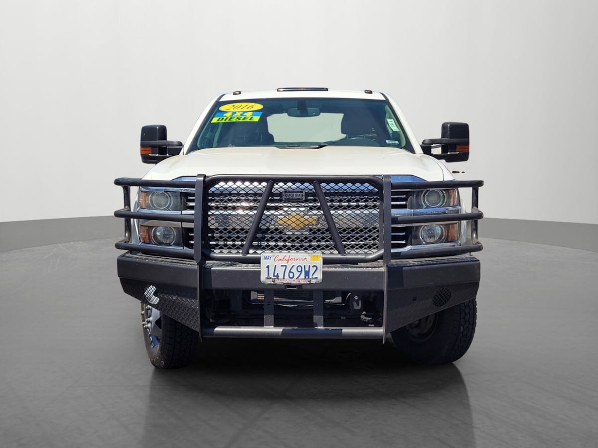 2016 Chevrolet Silverado 3500HD Work Truck photo 2