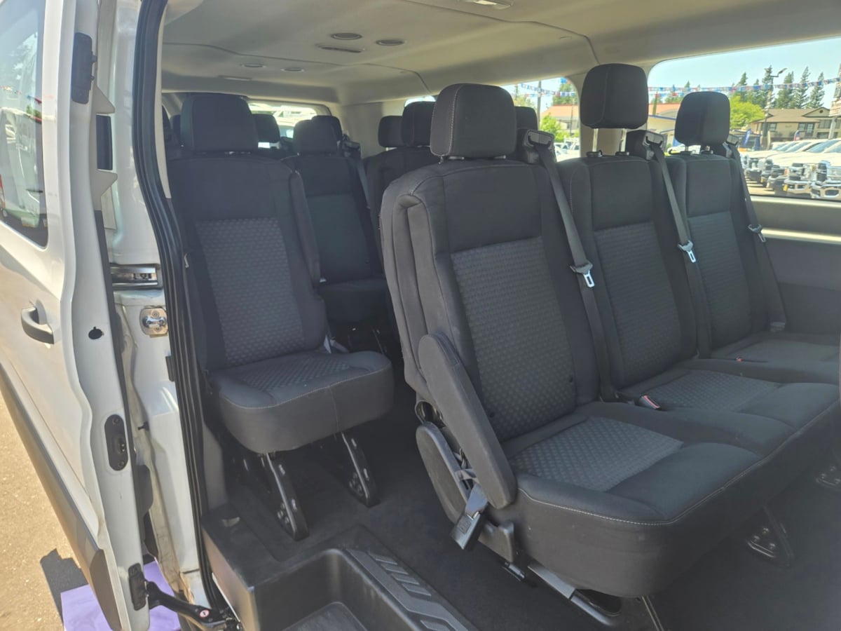 2021 Ford Transit Passenger XLT photo 7