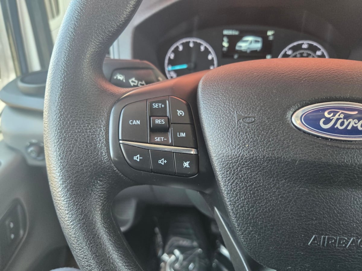 2021 Ford Transit Passenger XLT photo 16