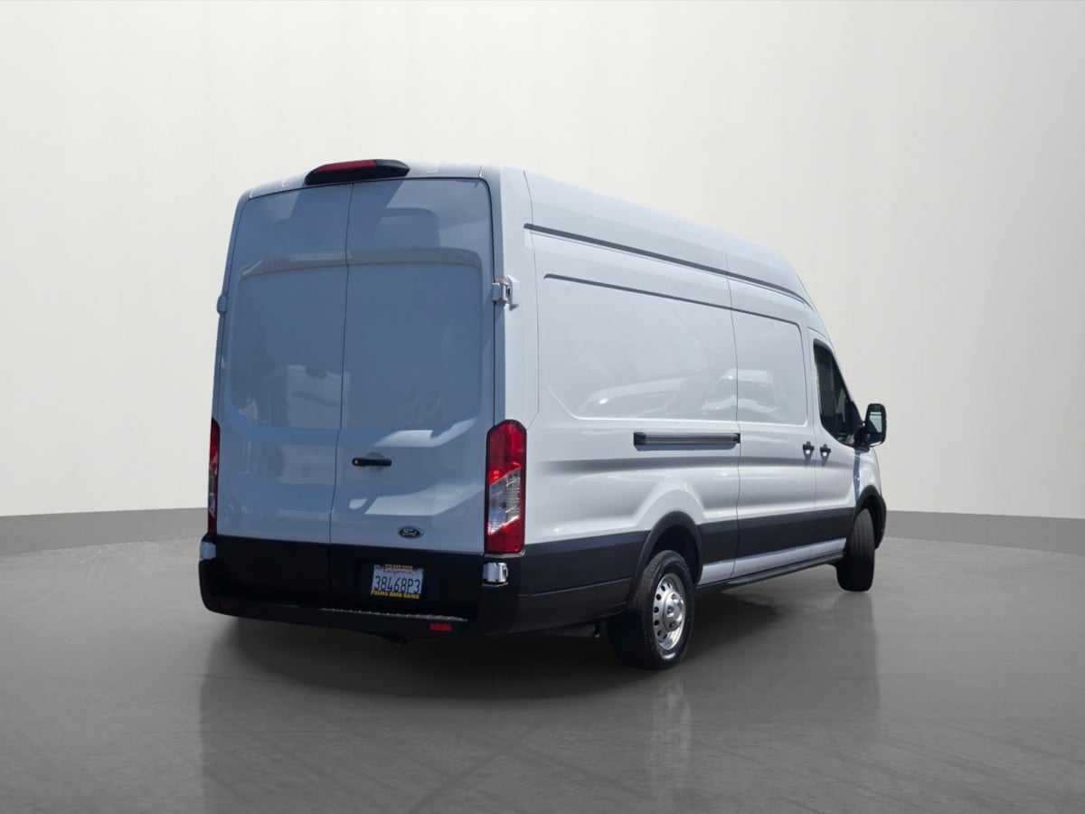 2023 Ford Transit Cargo Van photo 4