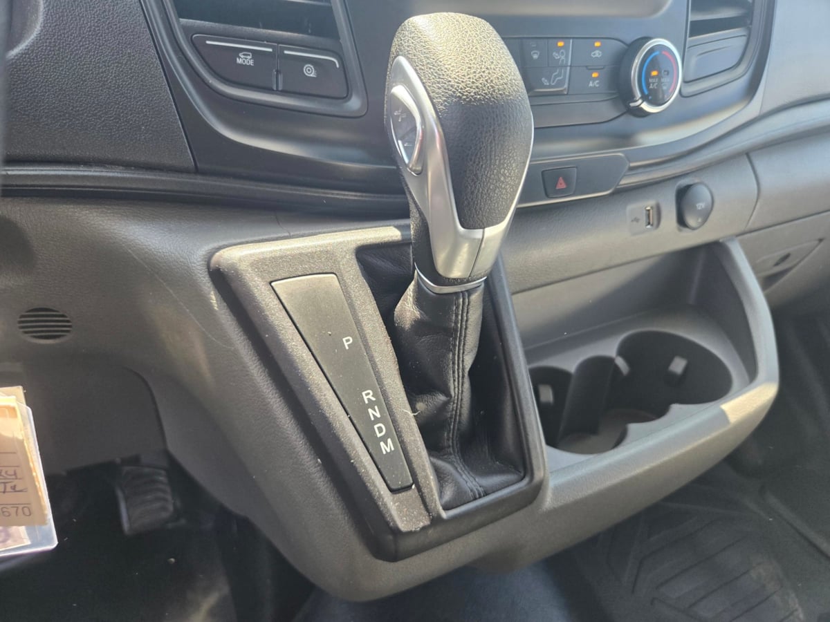 2023 Ford Transit Cargo Van photo 17