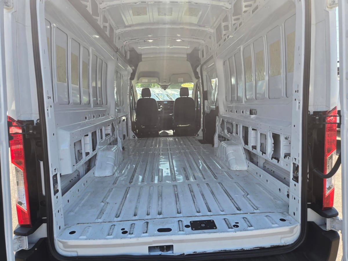 2023 Ford Transit Cargo Van photo 12