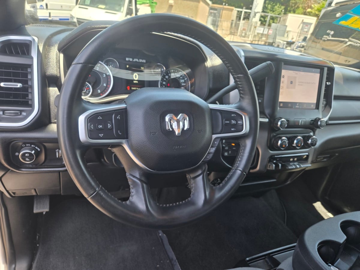 2024 Ram 2500 Big Horn photo 9