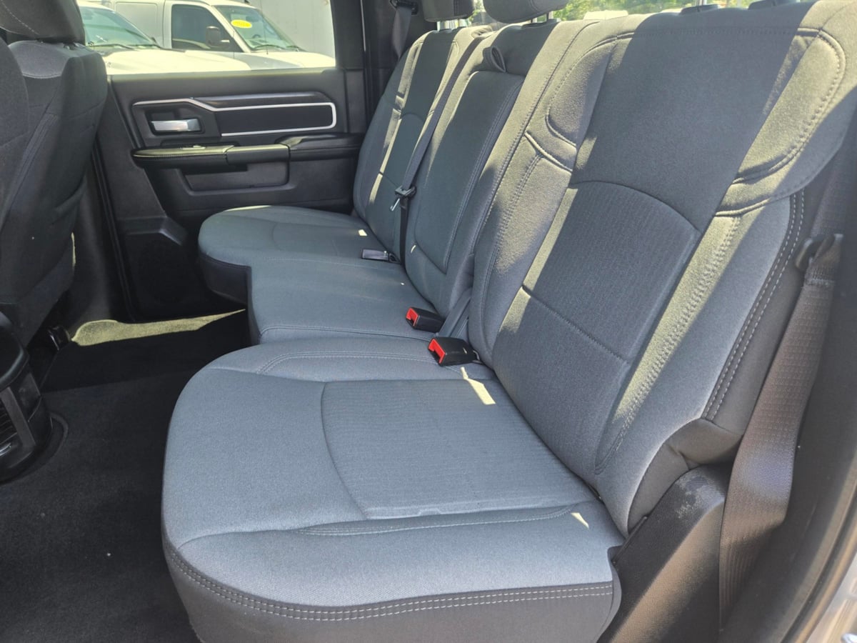2024 Ram 2500 Big Horn photo 11