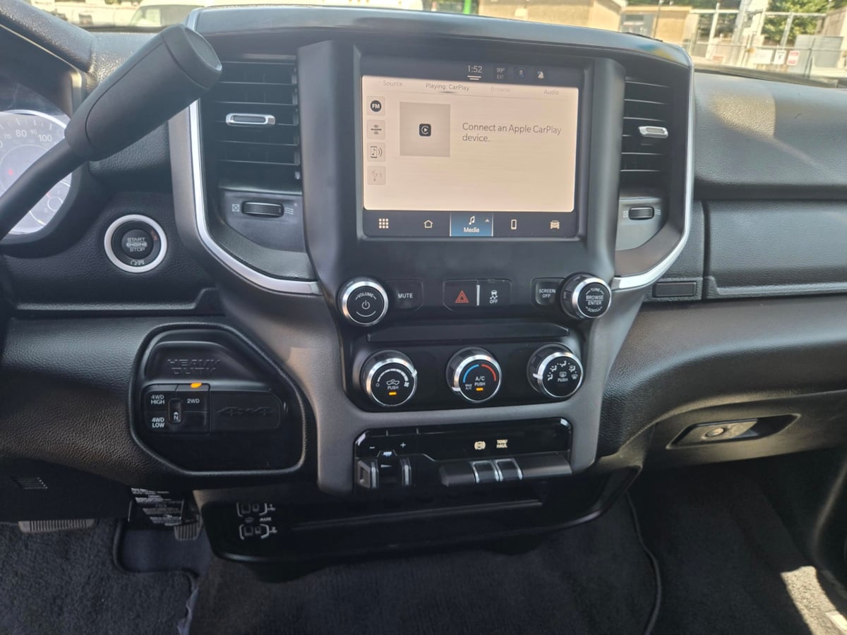 2024 Ram 2500 Big Horn photo 20
