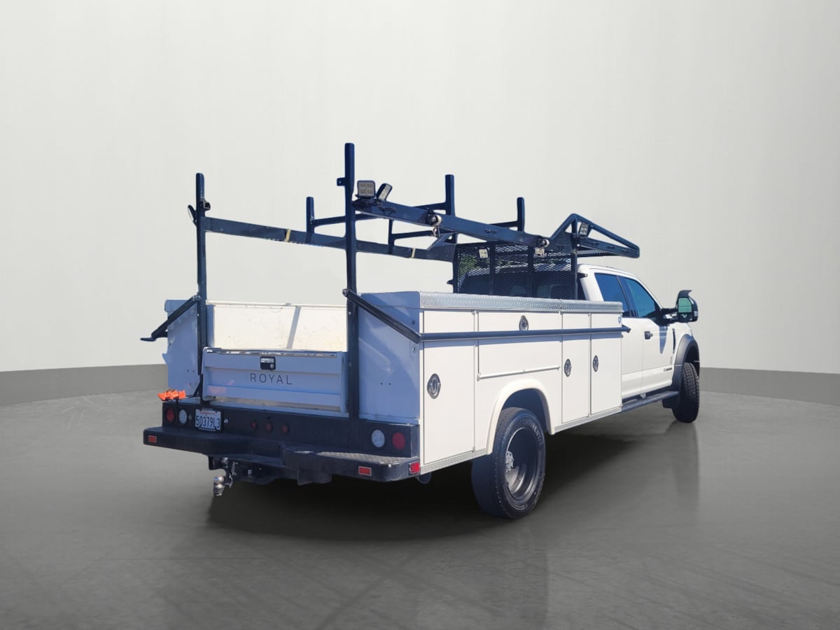 2020 Ford F-550 XLT photo 4