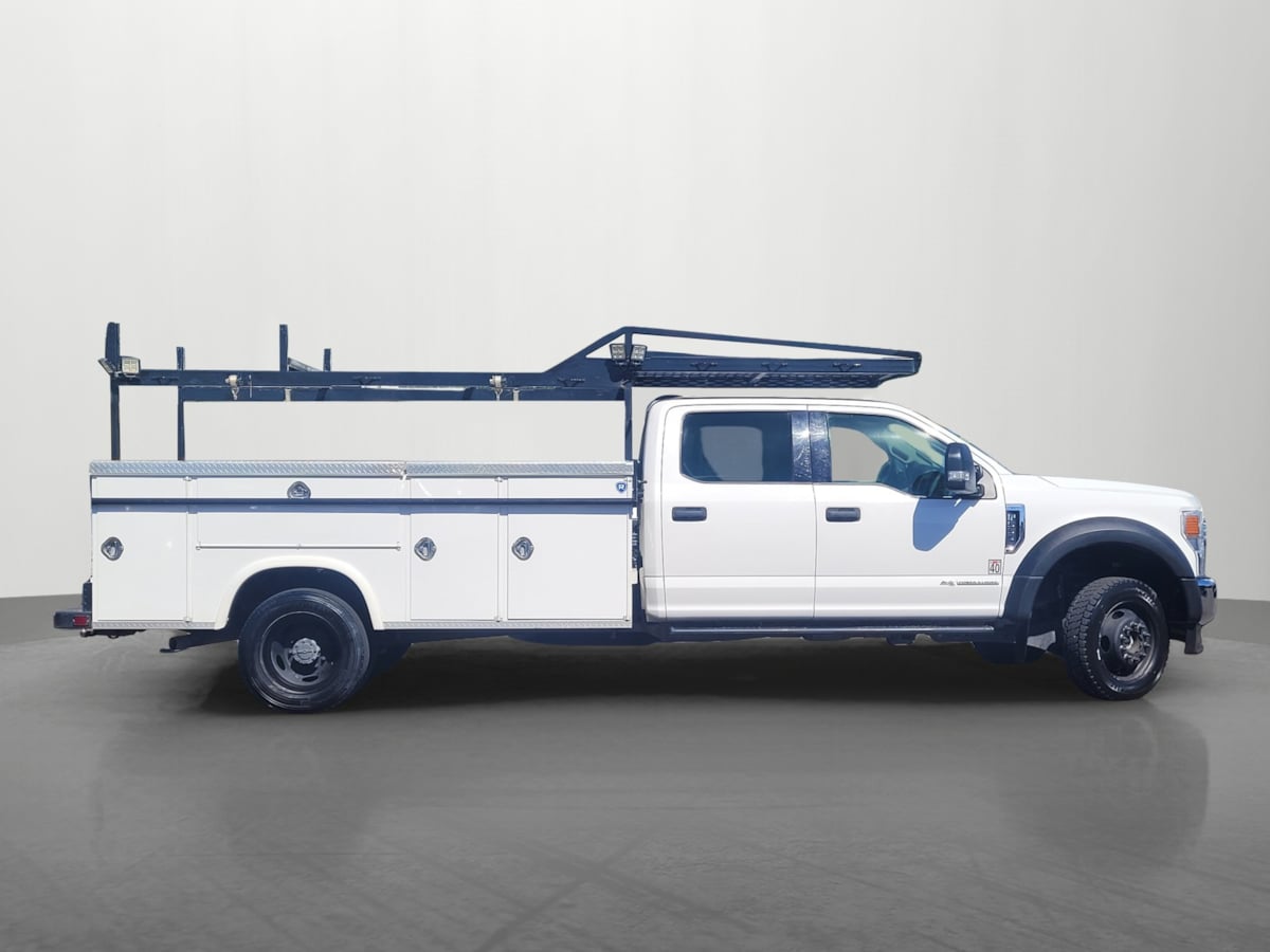 2020 Ford F-550 XLT photo 3