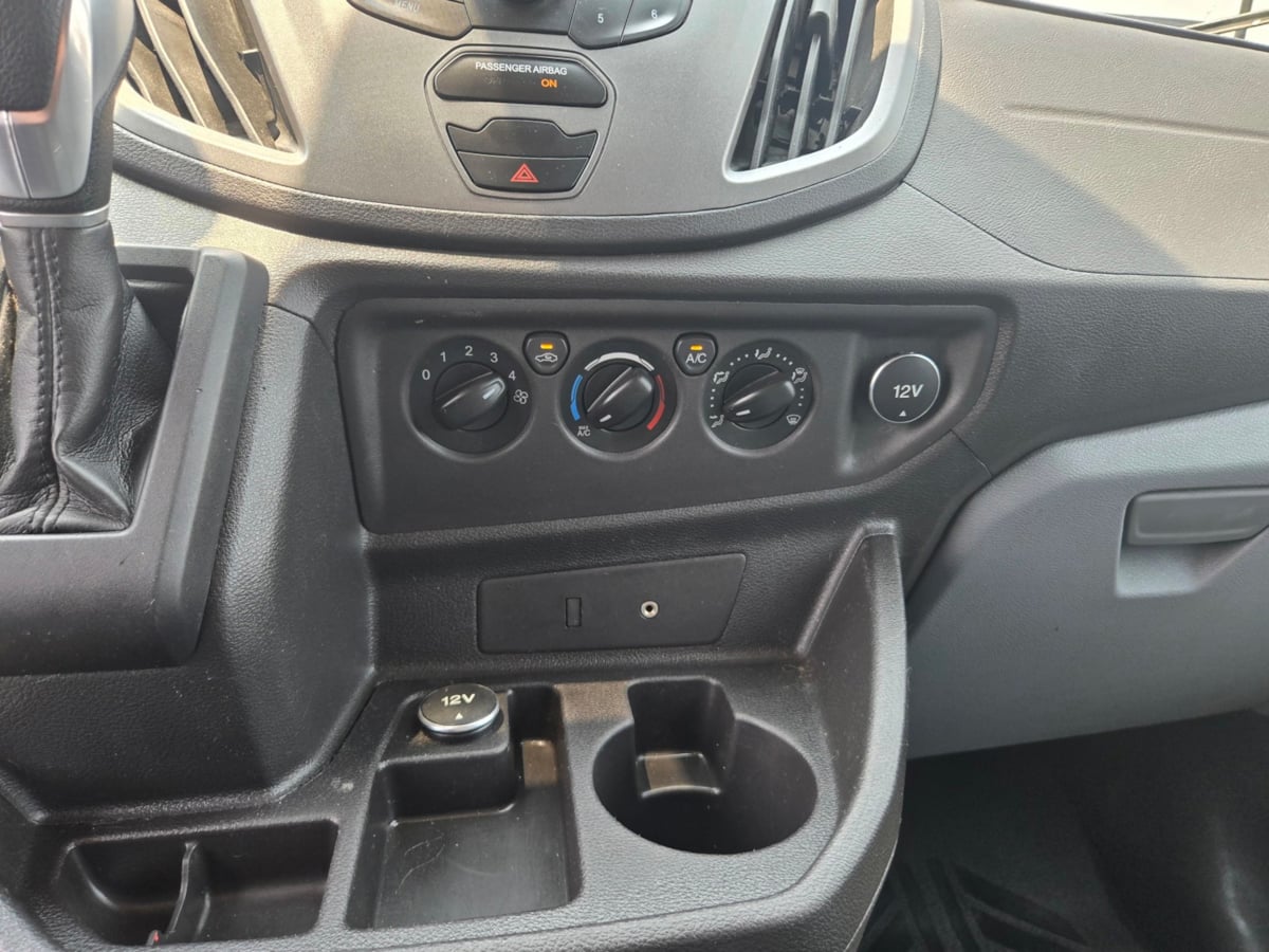 2015 Ford Transit Cargo Van photo 18