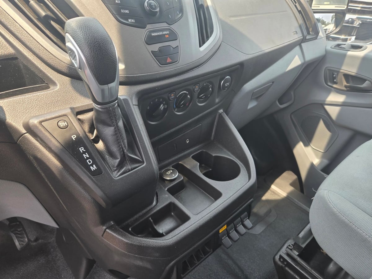 2015 Ford Transit Cargo Van photo 17