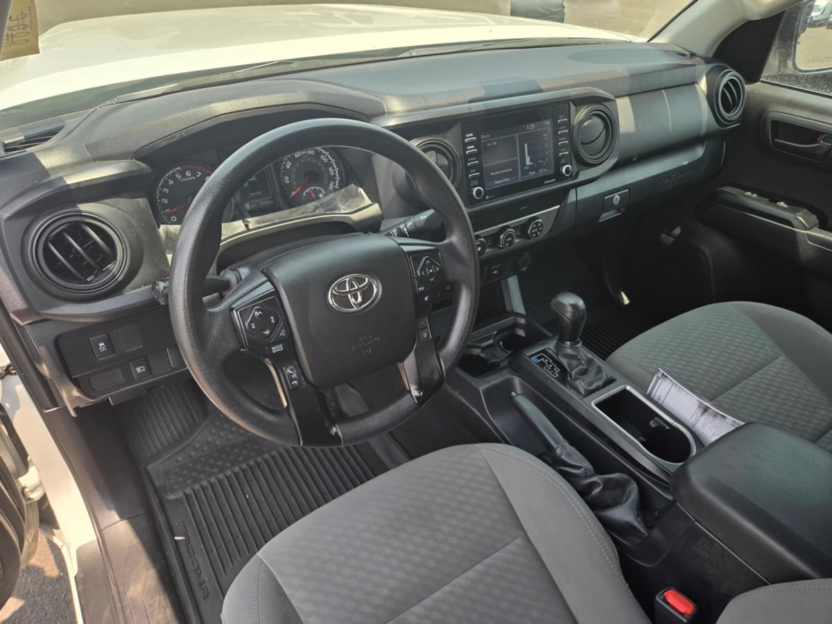 2022 Toyota Tacoma SR Access Cab photo 9
