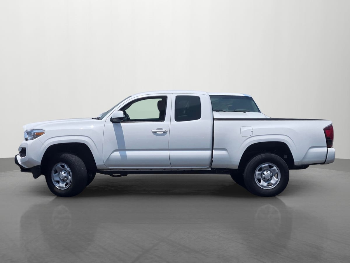 2022 Toyota Tacoma SR Access Cab photo 7