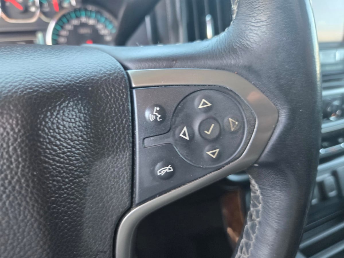 2017 Chevrolet Silverado 1500 High Country photo 24