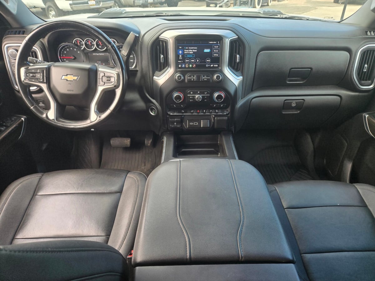 2023 Chevrolet Silverado 2500HD LT photo 9