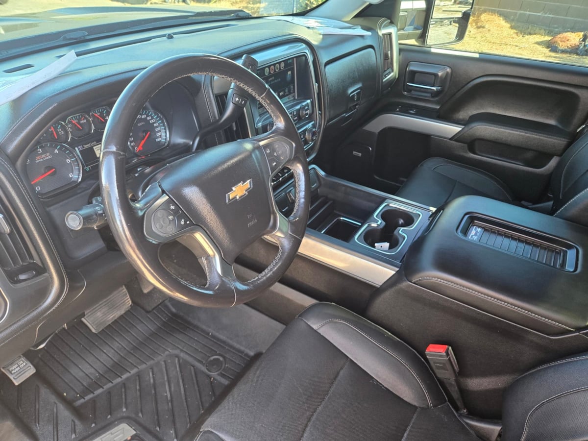 2018 Chevrolet Silverado 1500 LTZ photo 12