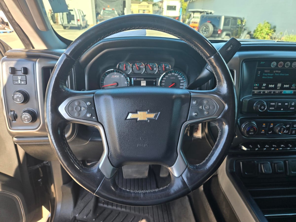 2018 Chevrolet Silverado 1500 LTZ photo 27