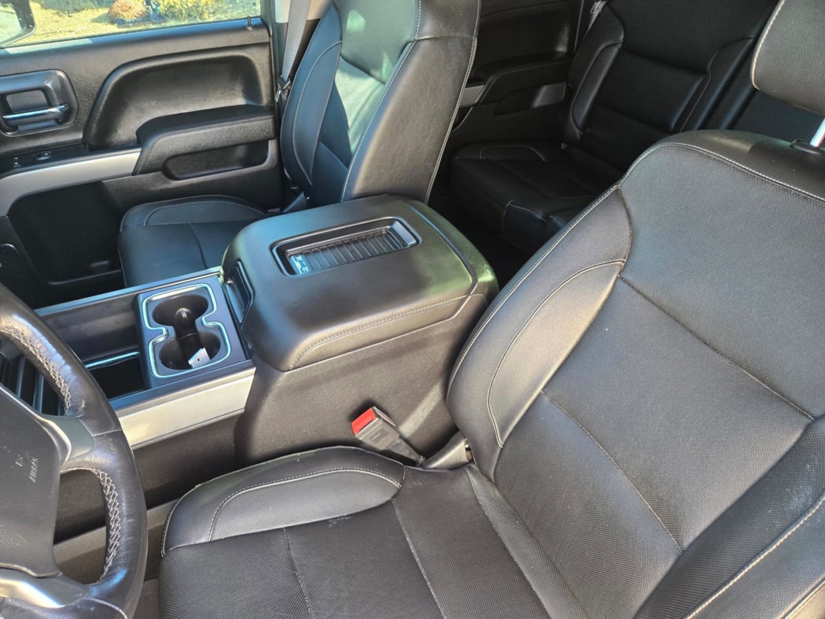 2018 Chevrolet Silverado 1500 LTZ photo 13