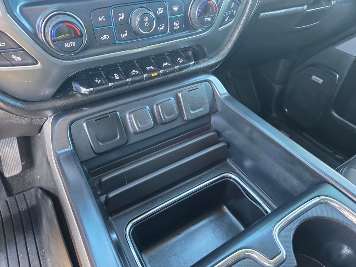 2018 Chevrolet Silverado 1500 LTZ photo 20
