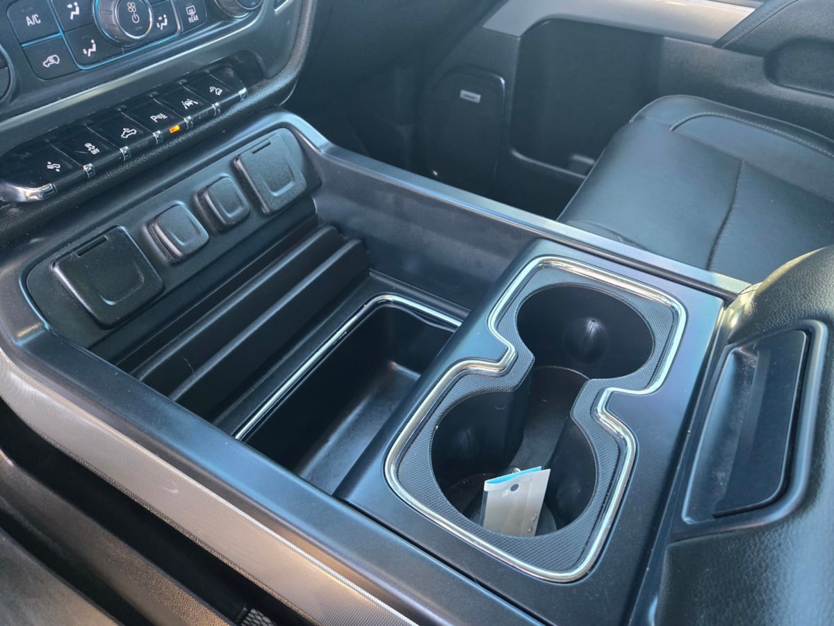 2018 Chevrolet Silverado 1500 LTZ photo 21