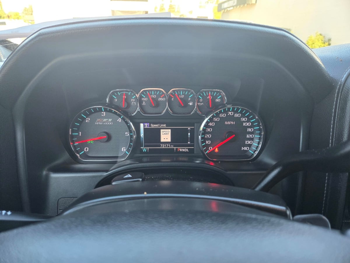 2018 Chevrolet Silverado 1500 LTZ photo 22