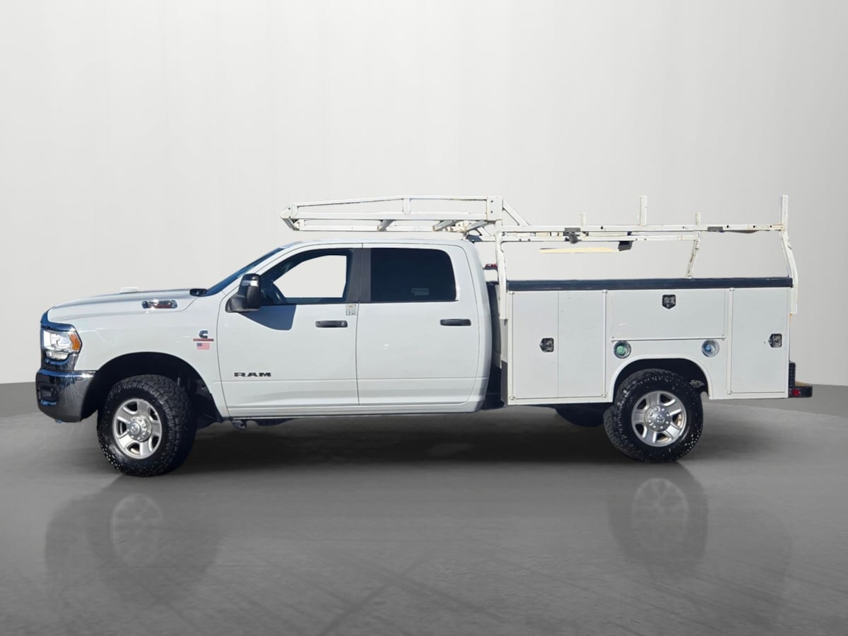 2023 Ram 3500 Big Horn photo 6