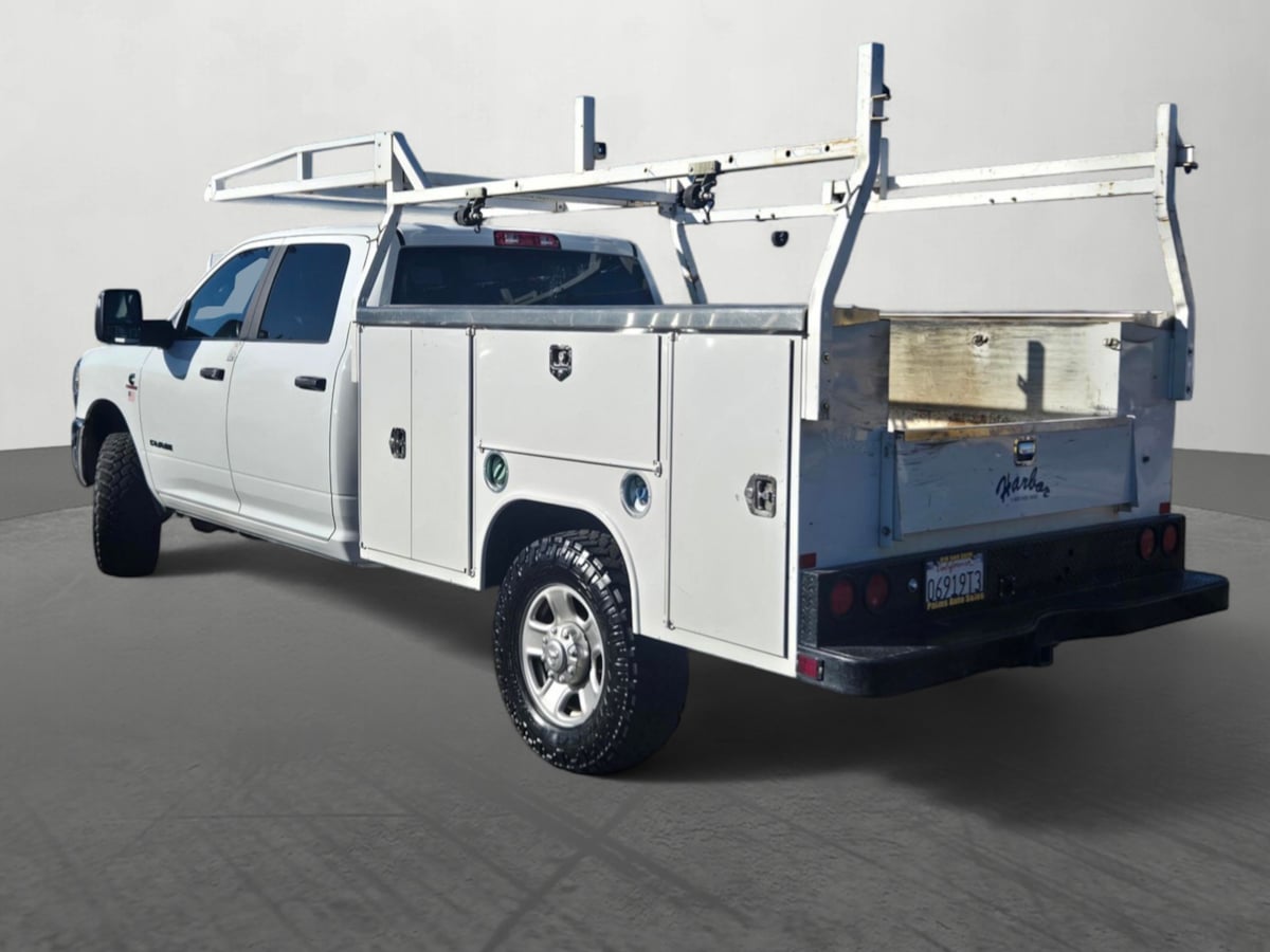2023 Ram 3500 Big Horn photo 5
