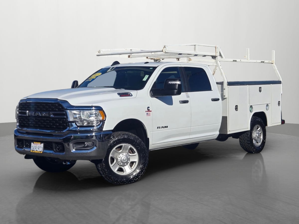 2023 Ram 3500 Big Horn photo 7