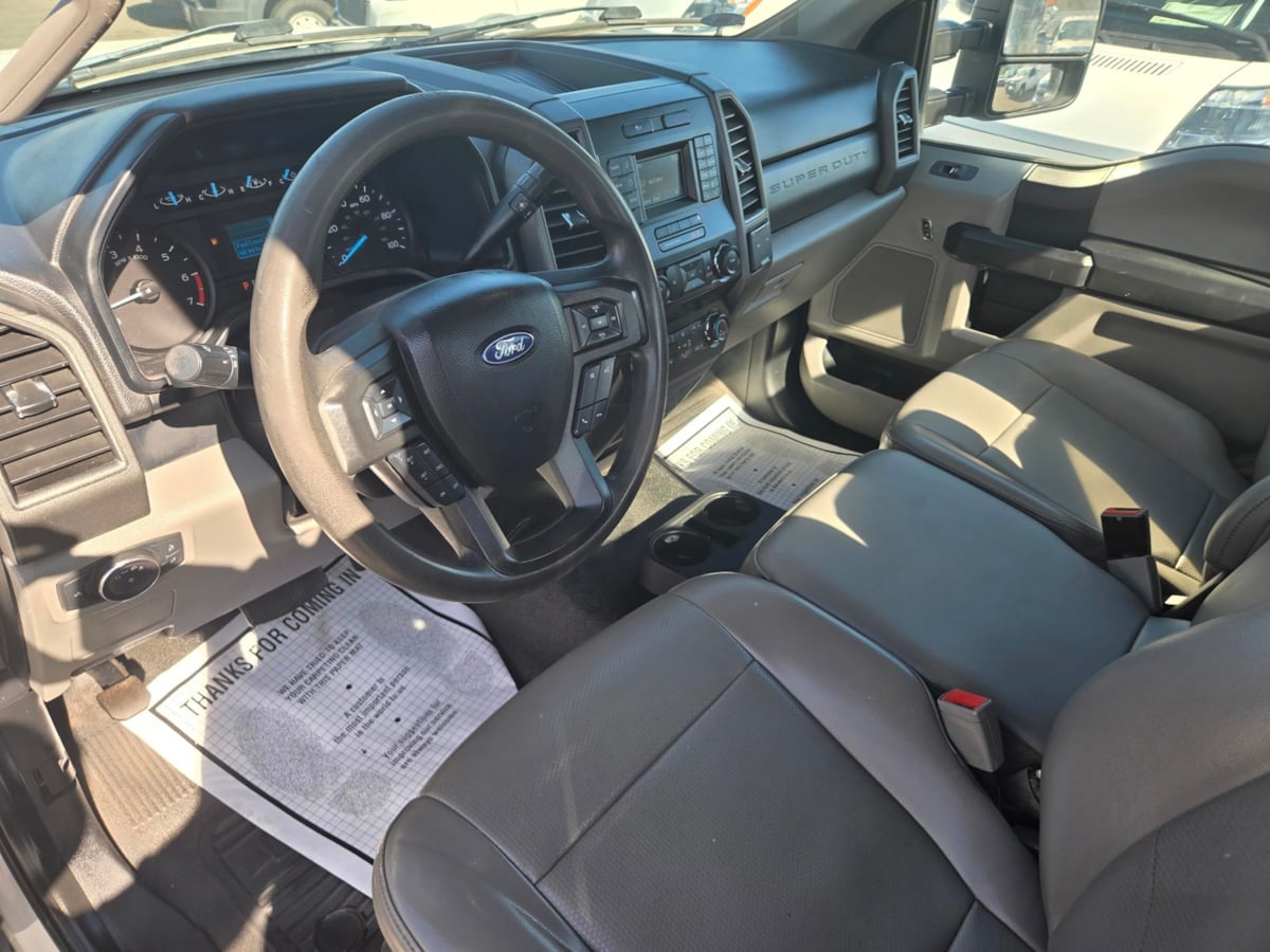 2019 Ford F-350 XL photo 11