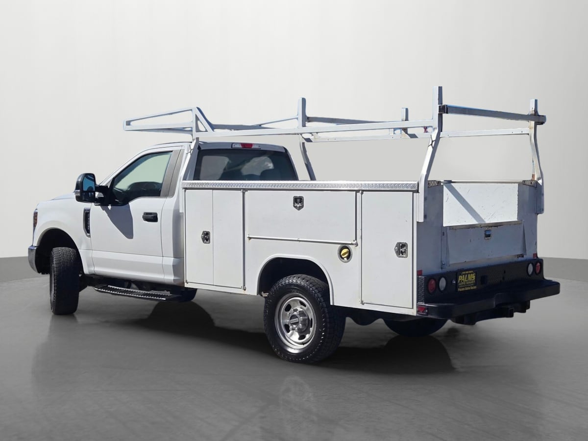 2019 Ford F-350 XL photo 6