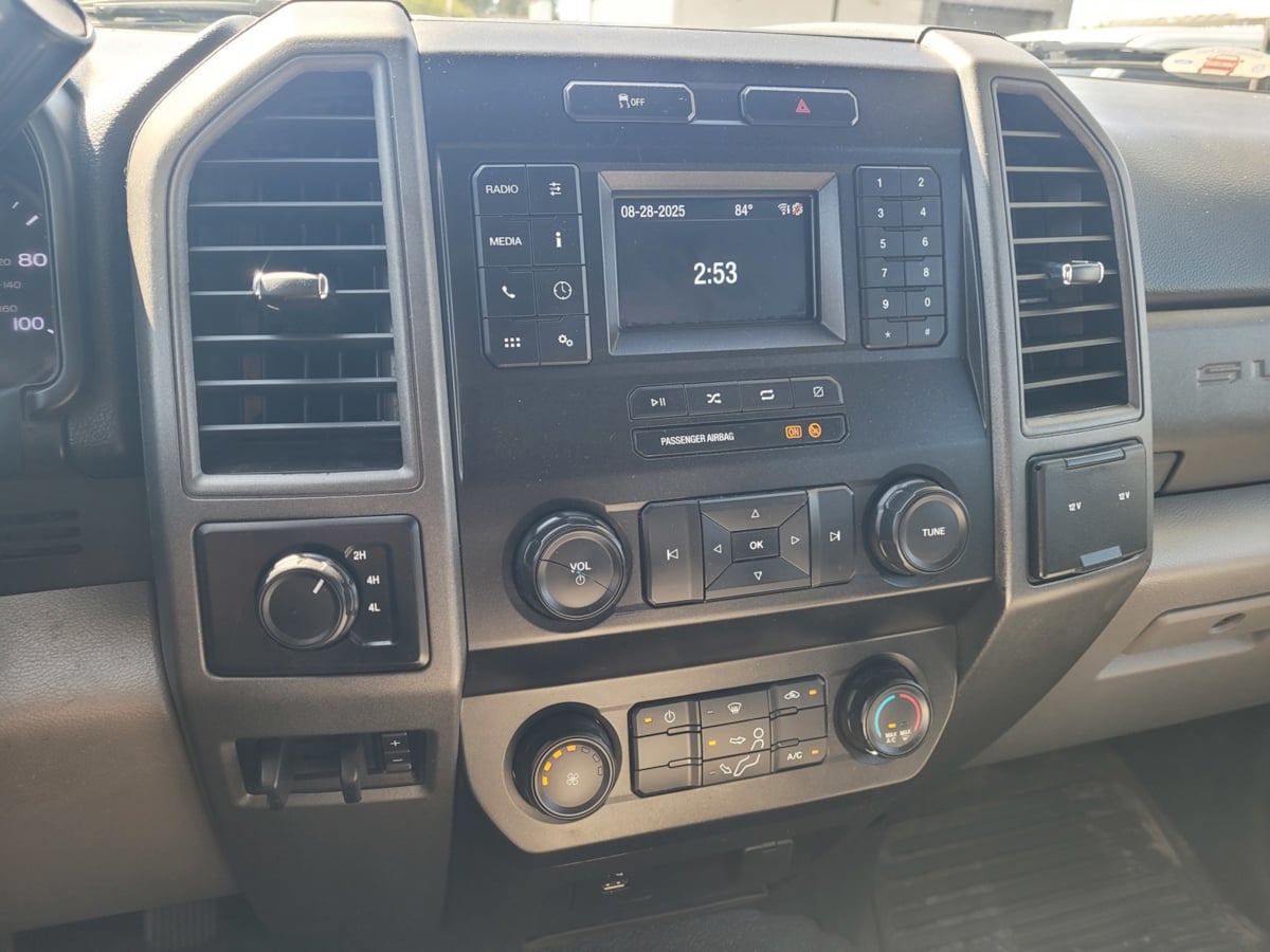 2021 Ford F-350 XL photo 15