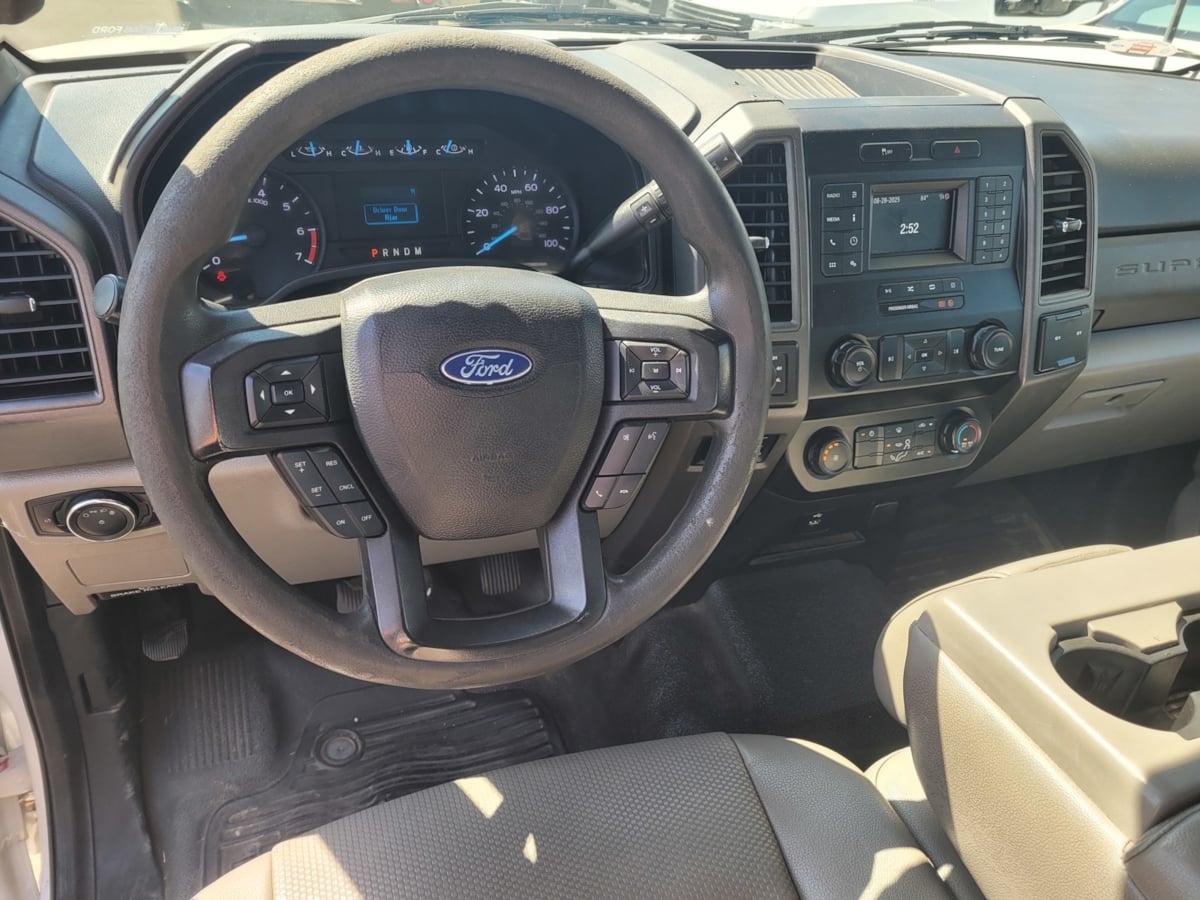 2021 Ford F-350 XL photo 10
