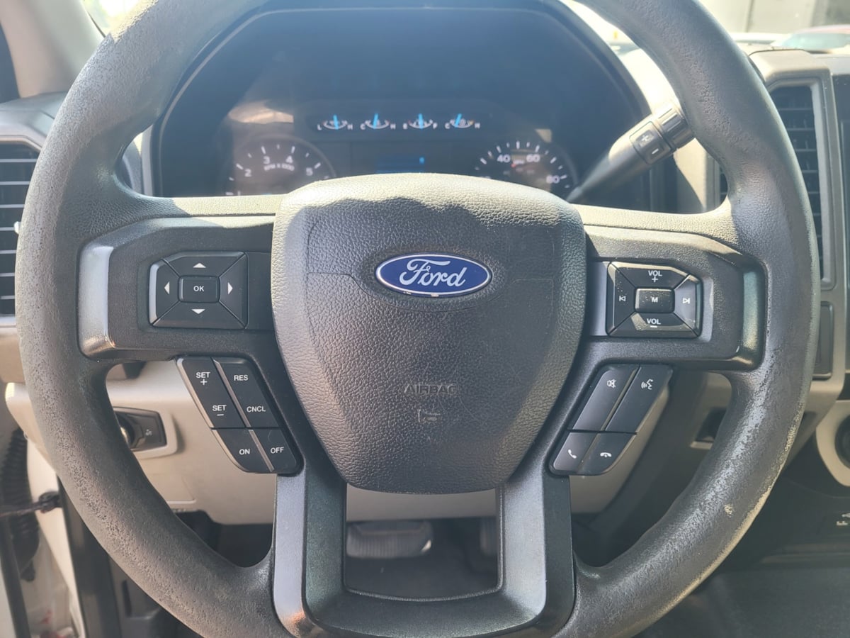2021 Ford F-350 XL photo 21