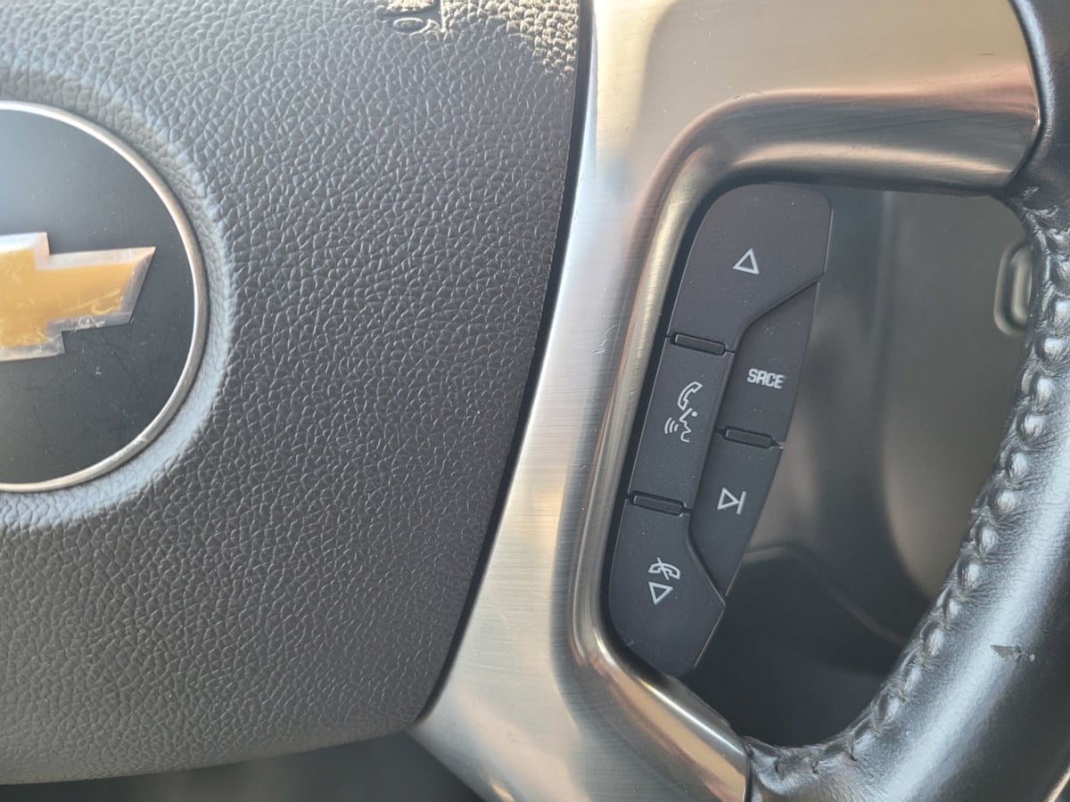 2019 Chevrolet Express Cutaway 3500 Van photo 12