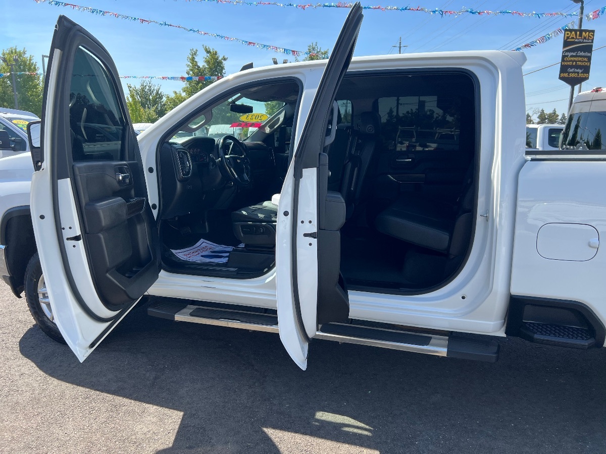 2023 Chevrolet Silverado 2500HD LT photo 10