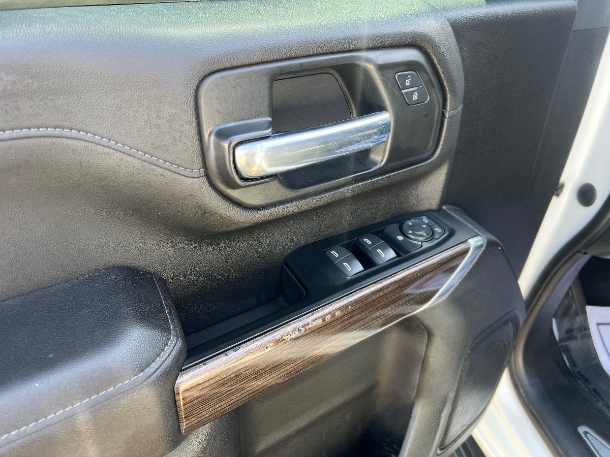 2023 Chevrolet Silverado 2500HD LT photo 12