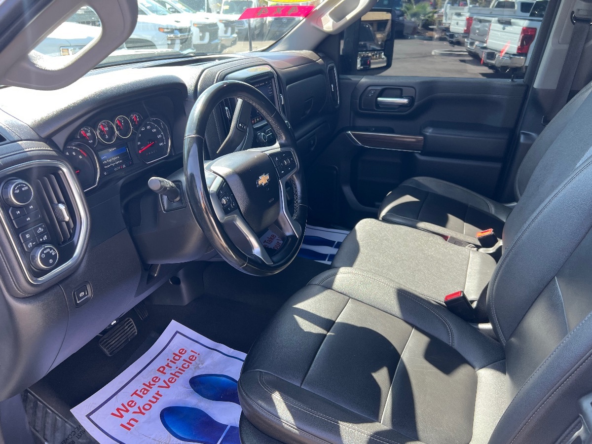 2023 Chevrolet Silverado 2500HD LT photo 13