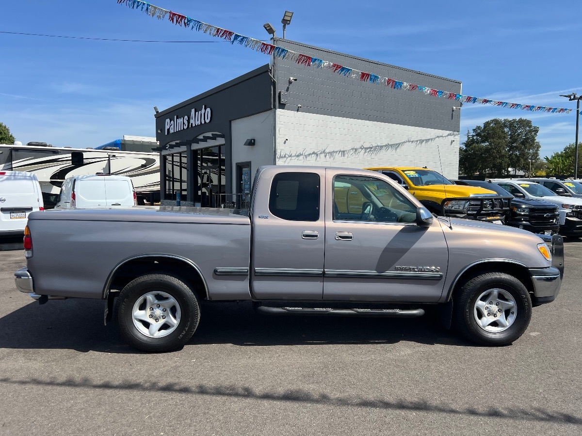 2000 Toyota Tundra SR5 photo 9