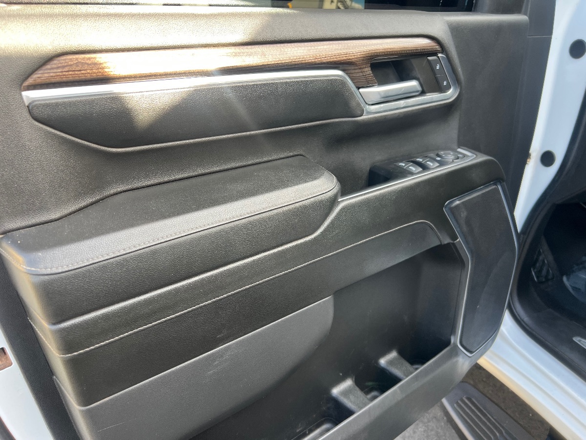 2024 Chevrolet Silverado 2500HD LT photo 12