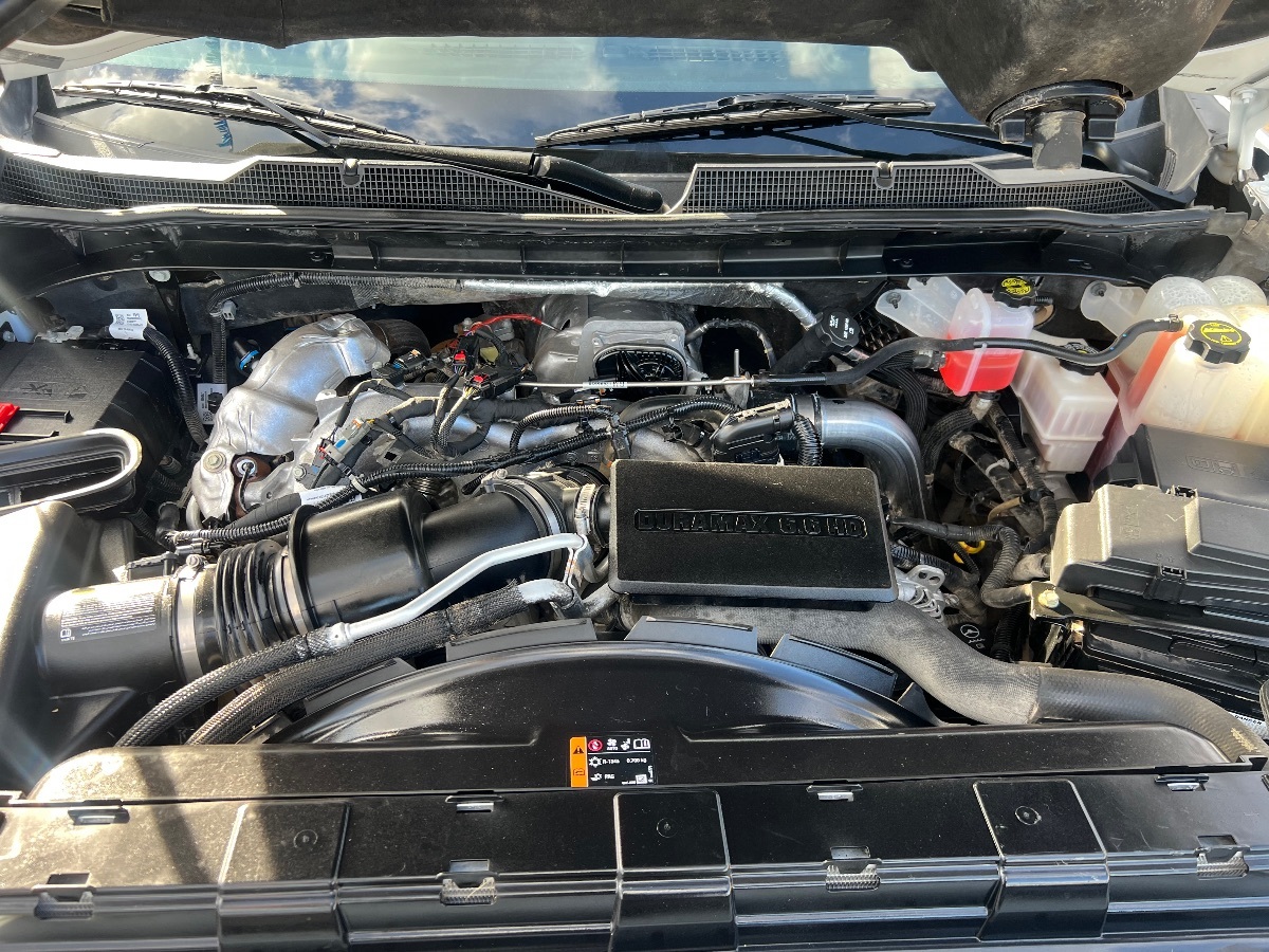 2024 Chevrolet Silverado 2500HD LT photo 25