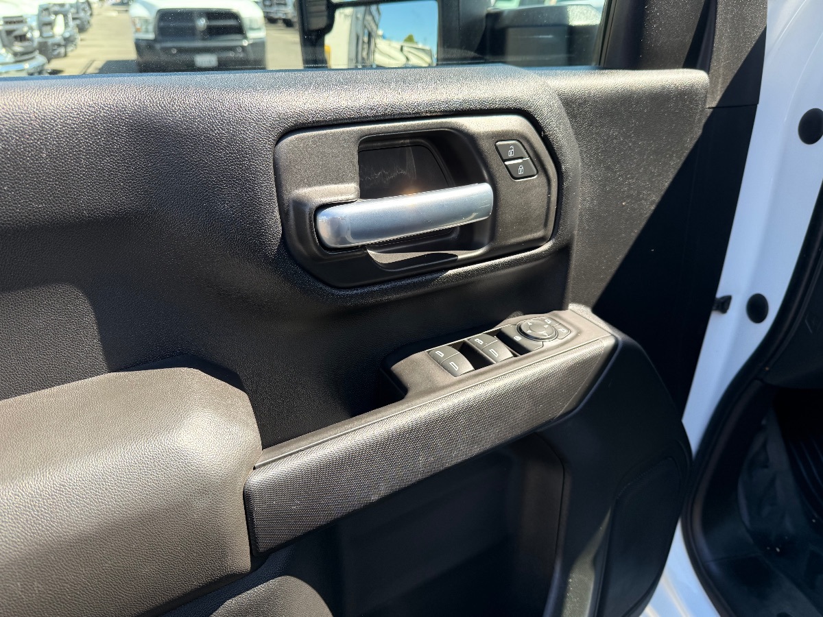 2021 Chevrolet Silverado 3500HD Work Truck photo 16