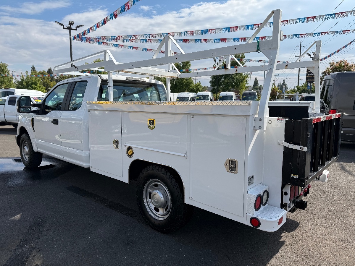 2019 Ford F-350 XL photo 6