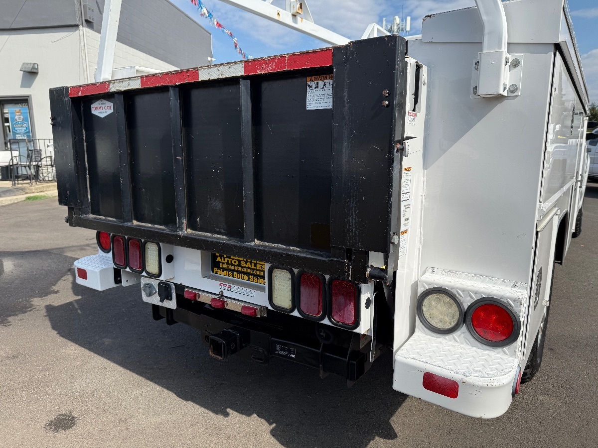 2019 Ford F-350 XL photo 11