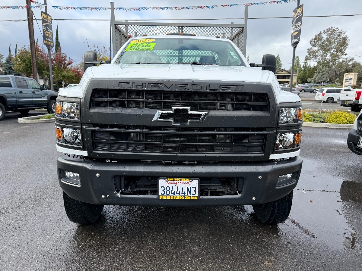 2021 Chevrolet Silverado 5500HD Work Truck photo 2