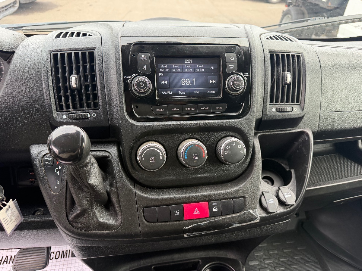 Ram Cargo Van photo 19