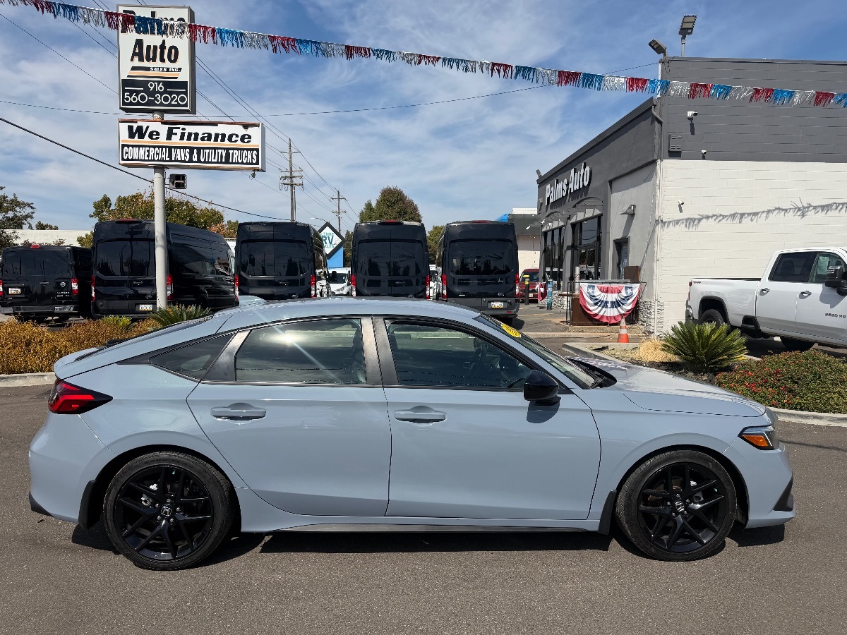 Honda Civic photo 8